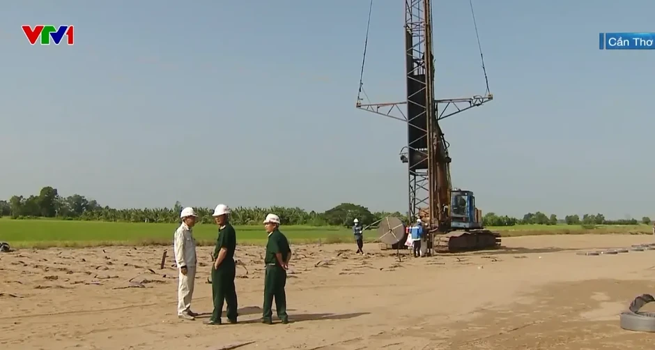 Thí điểm sử dụng cát biển nhưng vẫn thiếu vật liệu làm đường cao tốc Thí điểm sử dụng cát biển nhưng vẫn thiếu vật liệu làm đường cao tốc