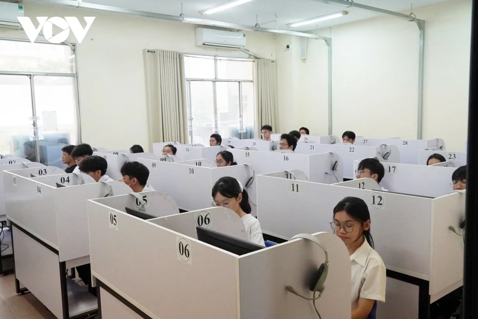 Thí sinh thi đánh giá năng lực của Đại học Sư phạm TP.HCM tăng 35% Thí sinh thi đánh giá năng lực của Đại học Sư phạm TP.HCM tăng 35%