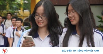 Thi tiếng Anh lớp 10 ở TP.HCM, có thí sinh làm bài chỉ hơn 20 phút