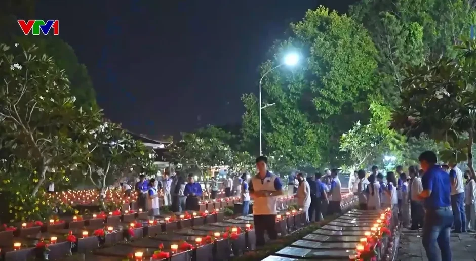 Thiêng liêng Lễ thắp nến tri ân các anh hùng liệt sĩ ở TP Hồ Chí Minh, Cần Thơ Thiêng liêng Lễ thắp nến tri ân các anh hùng liệt sĩ ở TP Hồ Chí Minh, Cần Thơ