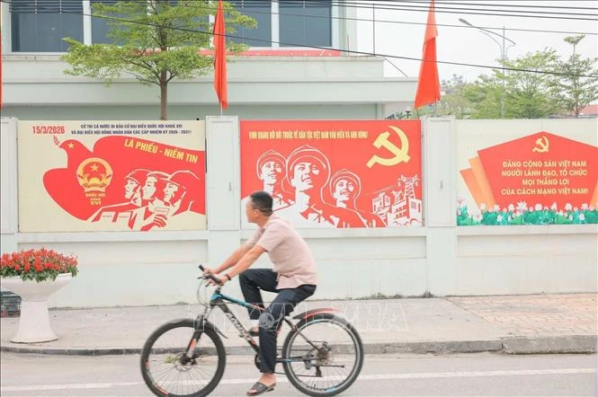 Thời tiết dịp bầu cử: Đông Nam Bộ có nơi nắng nóng Thời tiết dịp bầu cử: Đông Nam Bộ có nơi nắng nóng
