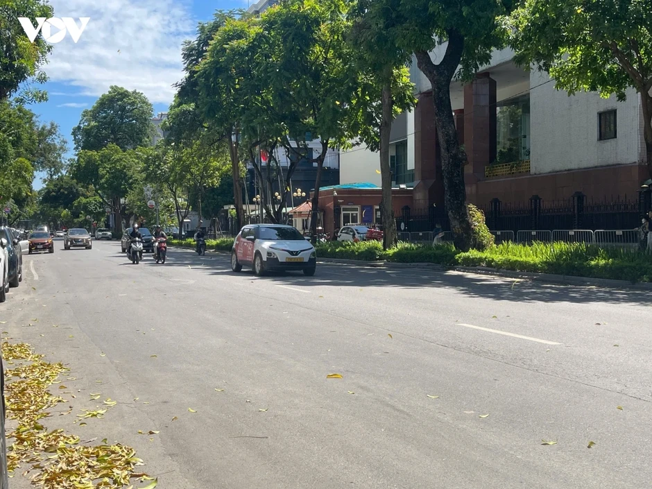 Thời tiết hôm nay 26/5: Miền Bắc tiếp tục nắng nóng gay gắt, có nơi trên 40 độ C Thời tiết hôm nay 26/5: Miền Bắc tiếp tục nắng nóng gay gắt, có nơi trên 40 độ C