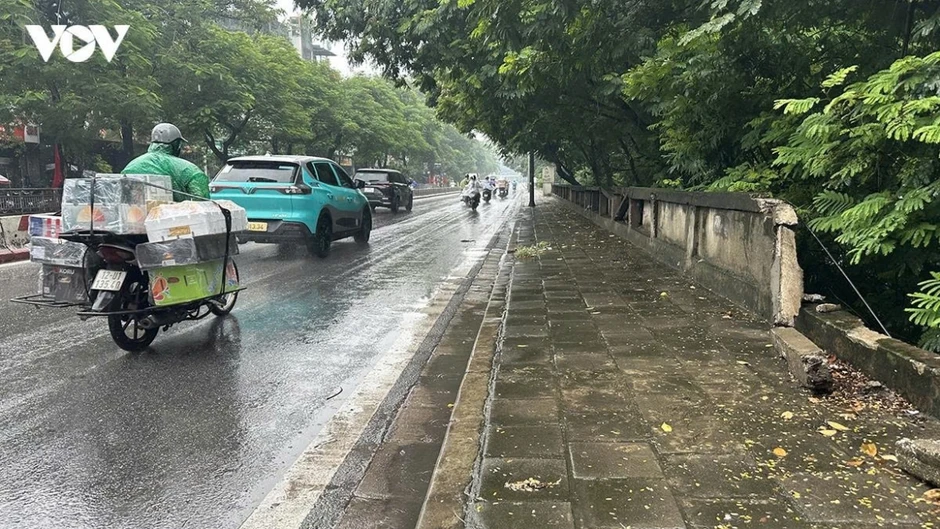 Thời tiết ngày 1/8: Bắc Bộ mưa dông, Nam Bộ ngày nắng Thời tiết ngày 1/8: Bắc Bộ mưa dông, Nam Bộ ngày nắng