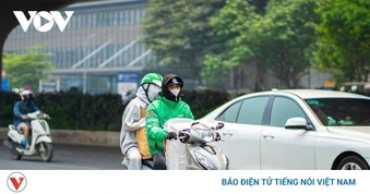 Thời tiết ngày 12/5: Hà Nội nắng nóng ban ngày, chiều tối có mưa dông cục bộ