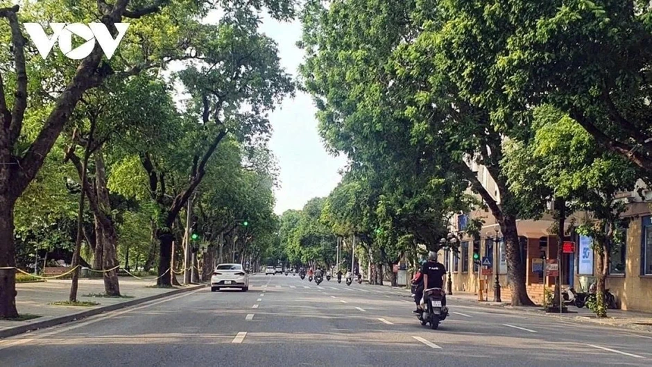 Thời tiết ngày 21/4: Miền Bắc đêm mưa dông, ngày nắng Thời tiết ngày 21/4: Miền Bắc đêm mưa dông, ngày nắng