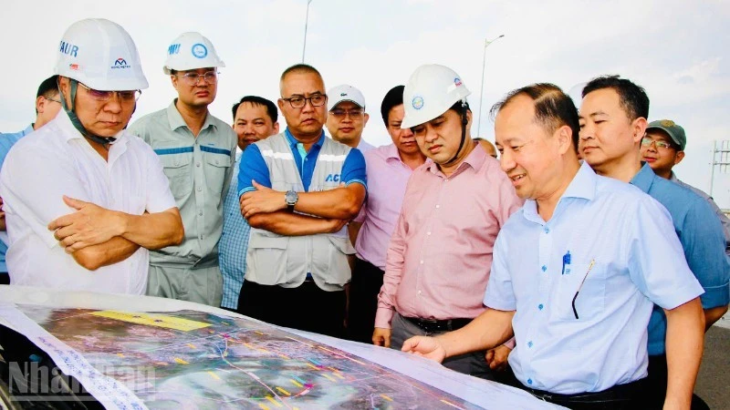 Thống nhất hướng tuyến 2 metro kết nối sân bay Long Thành Thống nhất hướng tuyến 2 metro kết nối sân bay Long Thành