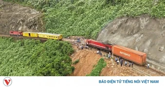 Thông tuyến đường sắt đoạn qua khu gian Hải Vân, thành phố Đà Nẵng