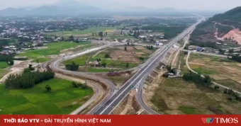 Thông xe gần 200km đường cao tốc từ Quảng Ngãi đến hầm Cù Mông