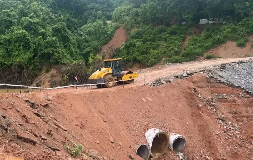 Thông xe Quốc lộ 12 nối Lai Châu - Điện Biên Thông xe Quốc lộ 12 nối Lai Châu - Điện Biên
