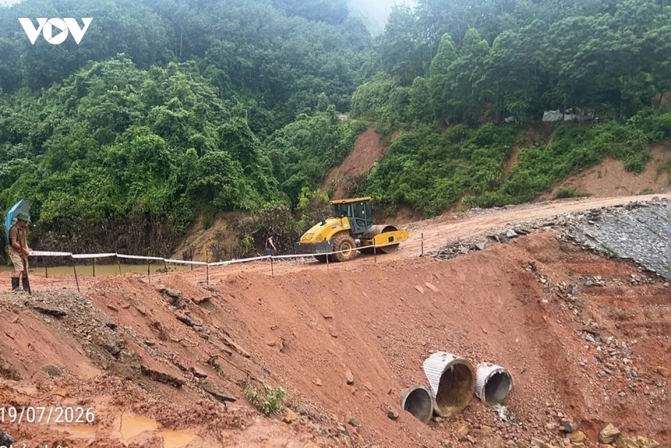 Thông xe trên Quốc lộ 12, nối 2 tỉnh Lai Châu - Điện Biên Thông xe trên Quốc lộ 12, nối 2 tỉnh Lai Châu - Điện Biên