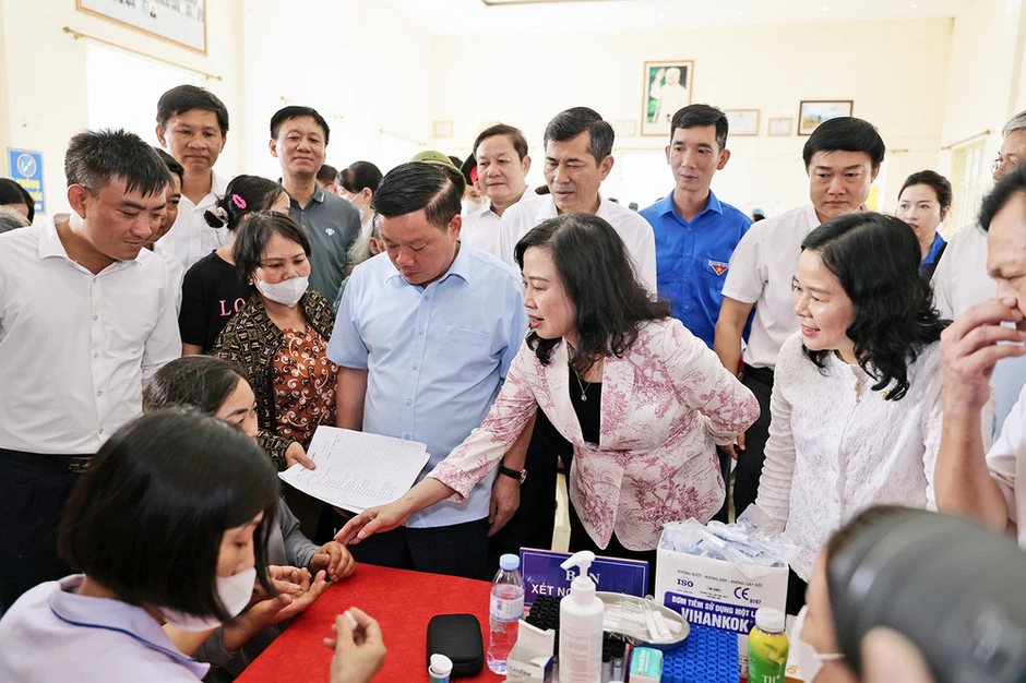 Thu hẹp khoảng cách tiếp cận dịch vụ thiết yếu giữa các vùng, miền Thu hẹp khoảng cách tiếp cận dịch vụ thiết yếu giữa các vùng, miền