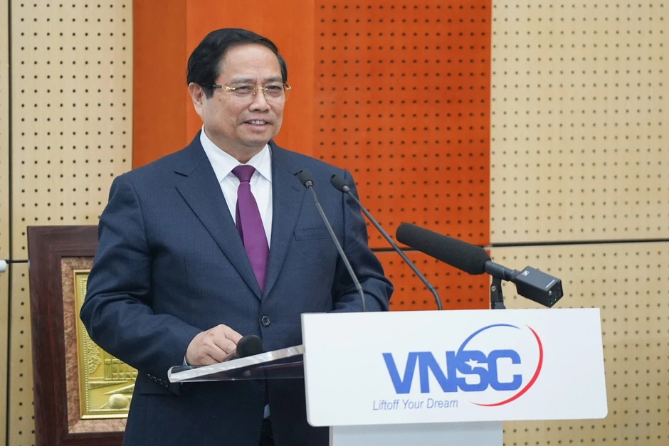 Thủ tướng: Xây dựng năng lực tự chủ về công nghệ vệ tinh Thủ tướng: Xây dựng năng lực tự chủ về công nghệ vệ tinh