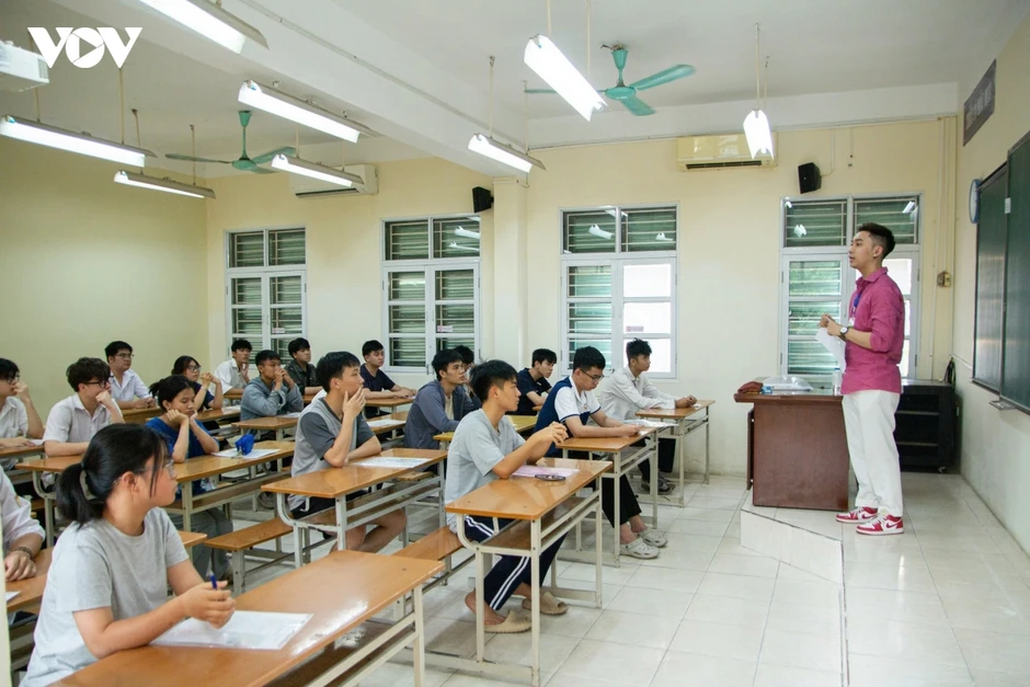 Thủ tướng yêu cầu sắp xếp trường học hoàn thành trước ngày 30/8 Thủ tướng yêu cầu sắp xếp trường học hoàn thành trước ngày 30/8