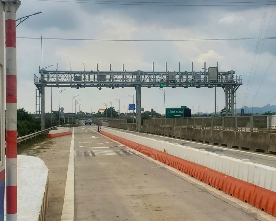 Thu về hơn 580 tỷ đồng phí ETC sau 2 tháng triển khai Thu về hơn 580 tỷ đồng phí ETC sau 2 tháng triển khai