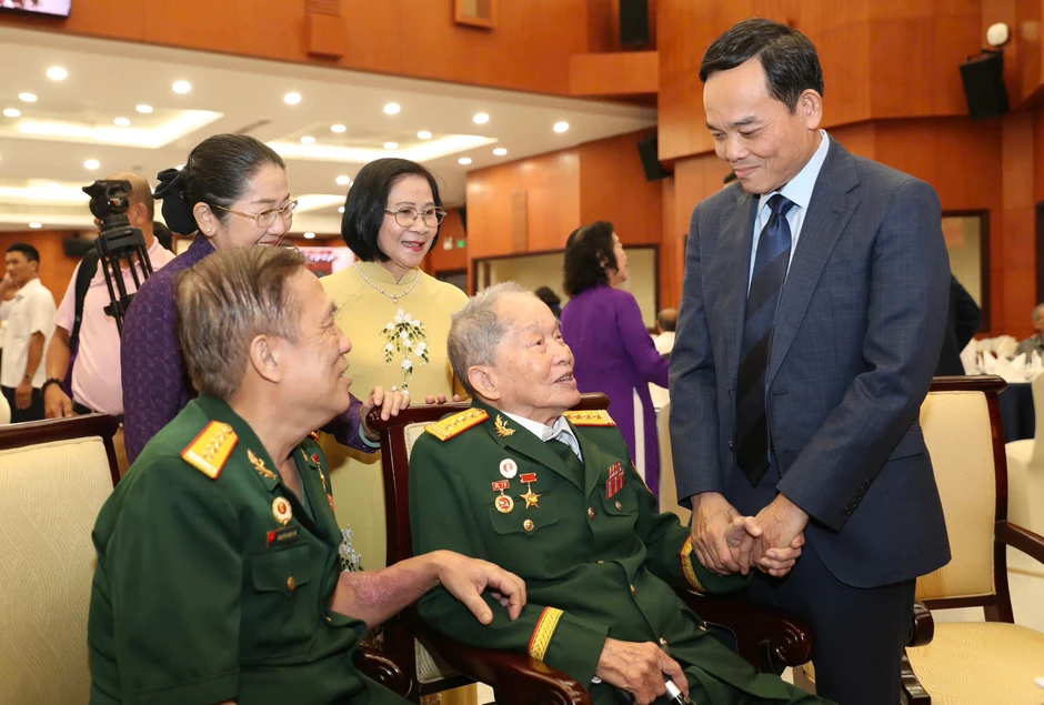 Thường trực Thành ủy TPHCM yêu cầu tăng tốc ngay sau Tết Thường trực Thành ủy TPHCM yêu cầu tăng tốc ngay sau Tết