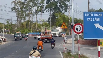 Tiềm ẩn nguy cơ mất an toàn giao thông trên tuyến tránh Quốc lộ 30