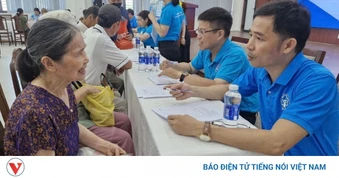 Tiện lợi khi chi trả an sinh xã hội không dùng tiền mặt