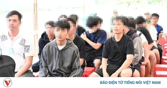Tiếp nhận 344 người Việt về từ Campuchia, phát hiện 4 đối tượng truy nã