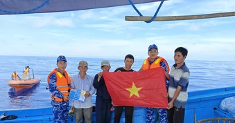 Tiếp thêm niềm tin và khát vọng vươn khơi