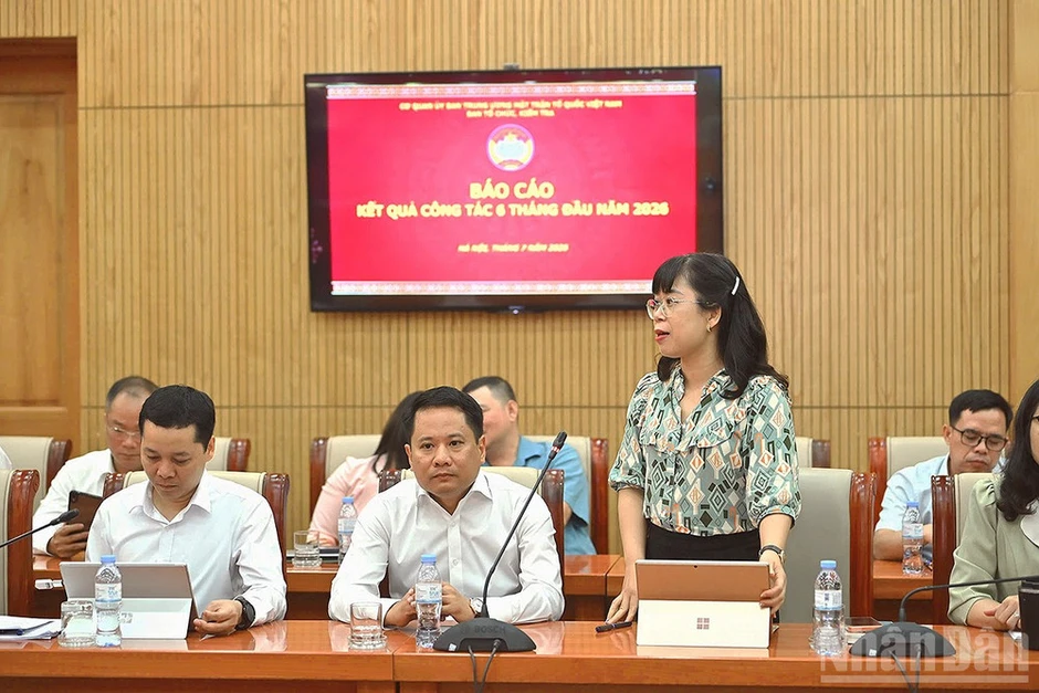 Tiếp tục tinh gọn bộ máy cơ quan Mặt trận và đổi mới hoạt động các đơn vị sự nghiệp liên quan Tiếp tục tinh gọn bộ máy cơ quan Mặt trận và đổi mới hoạt động các đơn vị sự nghiệp liên quan