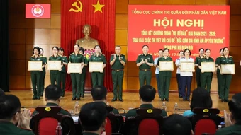 Tiếp tục triển khai Chương trình “Mẹ đỡ đầu” bằng nhiều hình thức đa dạng, phong phú