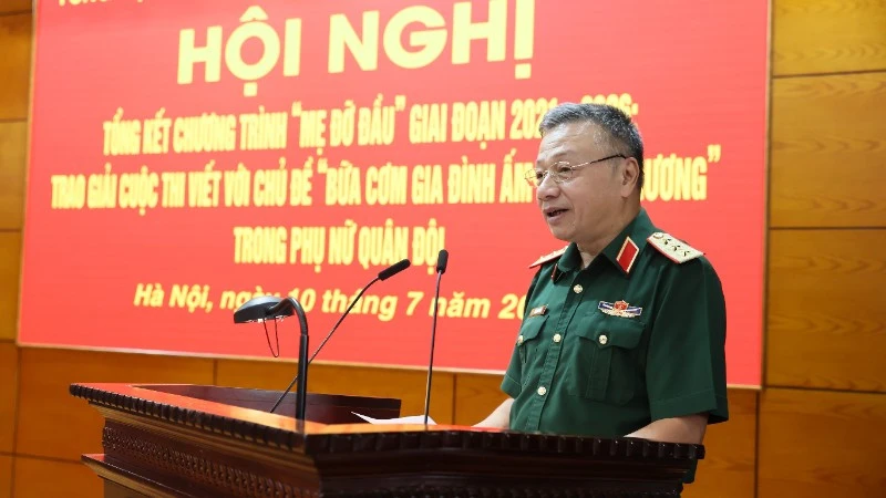Tiếp tục triển khai Chương trình “Mẹ đỡ đầu” bằng nhiều hình thức đa dạng, phong phú Tiếp tục triển khai Chương trình “Mẹ đỡ đầu” bằng nhiều hình thức đa dạng, phong phú