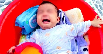 Tìm thân nhân của bé gái 6 tháng tuổi bị bỏ rơi ở TP.HCM
