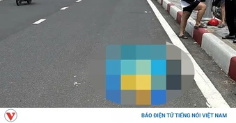 Tìm thân nhân nam nạn nhân tai nạn tử vong ở hầm chui Định Công, Hà Nội