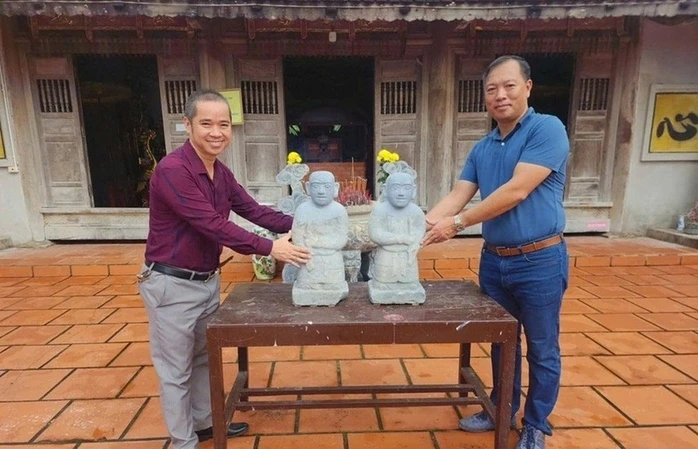 Tìm thấy 2 bức tượng cổ bị mất đầu ở đền Thần Tìm thấy 2 bức tượng cổ bị mất đầu ở đền Thần