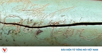 Tìm thấy cây bút khắc tên "Văn Chín" ở hầm mộ 3 liệt sĩ tại Đồng Nai