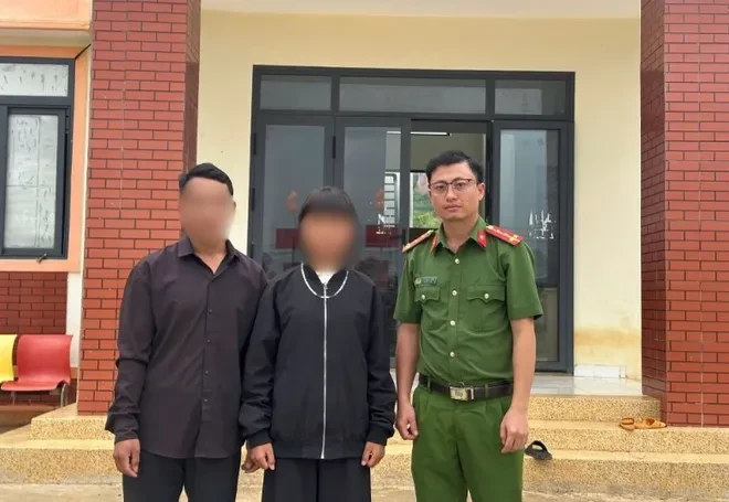 Tin lời "việc nhẹ lương cao", nhóm nữ sinh suýt sập bẫy lừa đảo Tin lời "việc nhẹ lương cao", nhóm nữ sinh suýt sập bẫy lừa đảo