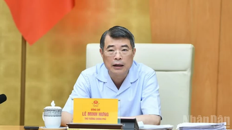 Tin nổi bật ngày 1/10: Tổng Bí thư, Chủ tịch nước làm việc với Ban Chính sách, chiến lược Trung ương; Thủ tướng chủ trì Hội nghị thực hiện công tác đánh giá, xếp loại cán bộ Tin nổi bật ngày 1/10: Tổng Bí thư, Chủ tịch nước làm việc với Ban Chính sách, chiến lược Trung ương; Thủ tướng chủ trì Hội nghị thực hiện công tác đánh giá, xếp loại cán bộ