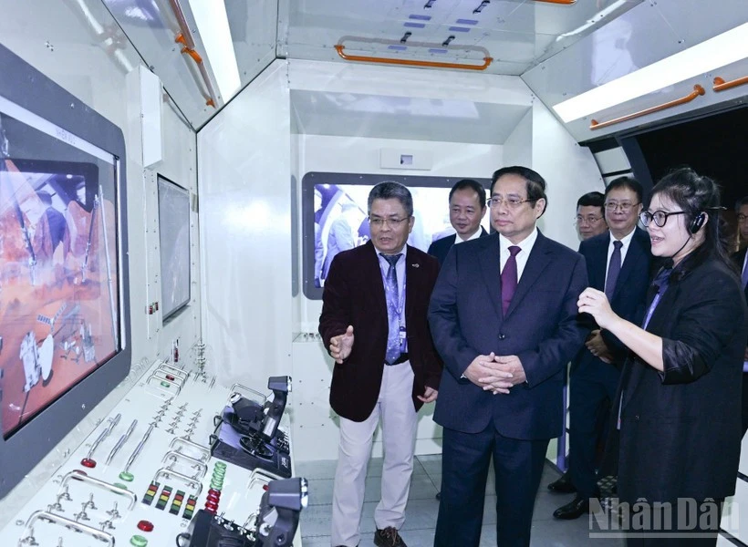 Tin nổi bật ngày 13/3: Từng bước hình thành hệ sinh thái ứng dụng công nghệ vũ trụ của Việt Nam; Phát động Cuộc thi Chính luận về bảo vệ nền tảng tư tưởng của Đảng lần thứ sáu; Giá vàng giảm mạnh Tin nổi bật ngày 13/3: Từng bước hình thành hệ sinh thái ứng dụng công nghệ vũ trụ của Việt Nam; Phát động Cuộc thi Chính luận về bảo vệ nền tảng tư tưởng của Đảng lần thứ sáu; Giá vàng giảm mạnh
