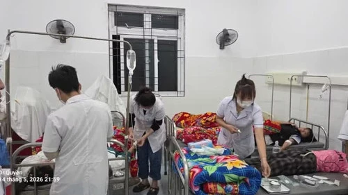 Tin nổi bật ngày 15/5: Hoàn thiện thể chế vượt trội, tạo động lực để Thành phố Hồ Chí Minh bứt phá; Đánh giá 1 năm vận hành bộ máy chính quyền địa phương 2 cấp Tin nổi bật ngày 15/5: Hoàn thiện thể chế vượt trội, tạo động lực để Thành phố Hồ Chí Minh bứt phá; Đánh giá 1 năm vận hành bộ máy chính quyền địa phương 2 cấp