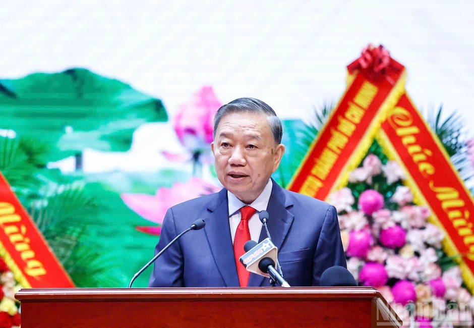 Tin nổi bật ngày 17/6: Khai mạc Đại hội đại biểu toàn quốc Hội Cựu chiến binh Việt Nam; Thủ tướng Lê Minh Hưng dự khai mạc Diễn đàn doanh nghiệp ASEAN-Nga Tin nổi bật ngày 17/6: Khai mạc Đại hội đại biểu toàn quốc Hội Cựu chiến binh Việt Nam; Thủ tướng Lê Minh Hưng dự khai mạc Diễn đàn doanh nghiệp ASEAN-Nga