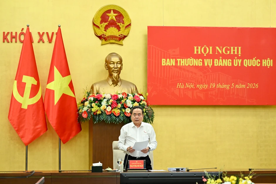 Tin nổi bật ngày 19/5: Tổng Bí thư, Chủ tịch nước Tô Lâm dự Lễ trao tặng Huy hiệu Đảng tại Hà Nội; Khởi công nhiều dự án vốn đầu tư nghìn tỷ đồng Tin nổi bật ngày 19/5: Tổng Bí thư, Chủ tịch nước Tô Lâm dự Lễ trao tặng Huy hiệu Đảng tại Hà Nội; Khởi công nhiều dự án vốn đầu tư nghìn tỷ đồng