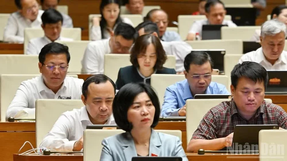 Tin nổi bật ngày 21/8: Công bố thành lập Tổ chức Nghị sĩ hữu nghị Việt Nam của Quốc hội; Đưa hơn 7.000 mẫu hài cốt liệt sĩ được đi giám định ADN Tin nổi bật ngày 21/8: Công bố thành lập Tổ chức Nghị sĩ hữu nghị Việt Nam của Quốc hội; Đưa hơn 7.000 mẫu hài cốt liệt sĩ được đi giám định ADN