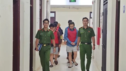 Tin nổi bật ngày 22/8: Bộ Chính trị ban hành quy định về chức năng, nhiệm vụ Ban Chỉ đạo Trung ương về đối ngoại và hội nhập quốc tế; Bão số 4 gây mưa lớn ở phía Đông Bắc Bộ và Thanh Hóa Tin nổi bật ngày 22/8: Bộ Chính trị ban hành quy định về chức năng, nhiệm vụ Ban Chỉ đạo Trung ương về đối ngoại và hội nhập quốc tế; Bão số 4 gây mưa lớn ở phía Đông Bắc Bộ và Thanh Hóa