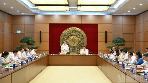 Tin nổi bật ngày 25/5: Tổng Bí thư, Chủ tịch nước Tô Lâm chủ trì cuộc làm việc về công tác nghiên cứu khoa học cơ bản; Nhà ở cho thuê là phân khúc chiến lược, dài hạn Tin nổi bật ngày 25/5: Tổng Bí thư, Chủ tịch nước Tô Lâm chủ trì cuộc làm việc về công tác nghiên cứu khoa học cơ bản; Nhà ở cho thuê là phân khúc chiến lược, dài hạn