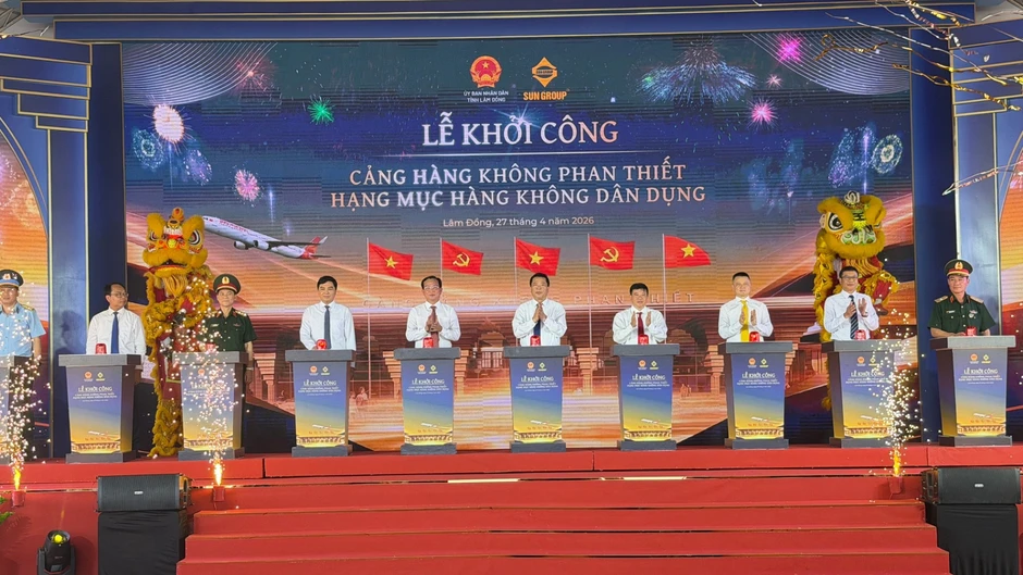Tin nổi bật ngày 27/4: Tổng Bí thư, Chủ tịch nước Tô Lâm thăm và làm việc tại Thành phố Hồ Chí Minh; Nhiều hoạt động thăm, tặng quà gia đình chính sách, người lao động Tin nổi bật ngày 27/4: Tổng Bí thư, Chủ tịch nước Tô Lâm thăm và làm việc tại Thành phố Hồ Chí Minh; Nhiều hoạt động thăm, tặng quà gia đình chính sách, người lao động