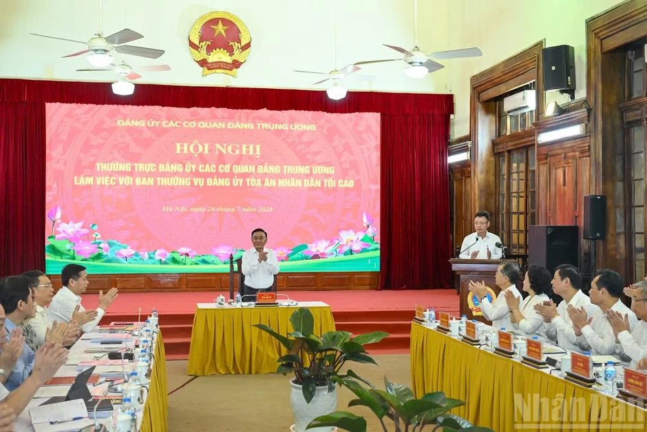 Tin nổi bật ngày 28/7: Tổng Bí thư, Chủ tịch nước Tô Lâm là Chủ tịch danh dự Hội Chữ thập đỏ Việt Nam; Ban hành Quy định về những điều đảng viên không được làm Tin nổi bật ngày 28/7: Tổng Bí thư, Chủ tịch nước Tô Lâm là Chủ tịch danh dự Hội Chữ thập đỏ Việt Nam; Ban hành Quy định về những điều đảng viên không được làm