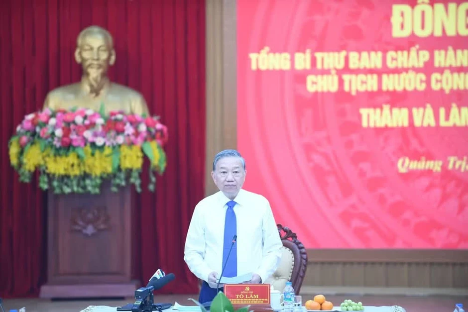 Tin nổi bật ngày 29/4: Thượng cờ "Thống nhất non sông" tại Quảng Trị; Khẩn trương hoàn thiện các kịch bản điều hành tăng trưởng Tin nổi bật ngày 29/4: Thượng cờ "Thống nhất non sông" tại Quảng Trị; Khẩn trương hoàn thiện các kịch bản điều hành tăng trưởng