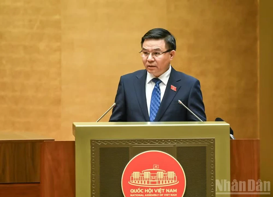 Tin nổi bật ngày 3/8: Khai mạc trọng thể Kỳ họp không thường lệ thứ nhất, Quốc hội khóa XVI; Quốc hội phê chuẩn ông Nguyễn Tiến Hải giữ chức Bộ trưởng Nội vụ Tin nổi bật ngày 3/8: Khai mạc trọng thể Kỳ họp không thường lệ thứ nhất, Quốc hội khóa XVI; Quốc hội phê chuẩn ông Nguyễn Tiến Hải giữ chức Bộ trưởng Nội vụ