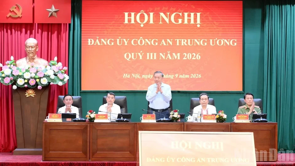 Tin nổi bật ngày 30/9: Tổng Bí thư, Chủ tịch nước Tô Lâm chủ trì Hội nghị Quân ủy Trung ương và dự Hội nghị Đảng ủy Công an Trung ương; Ủy ban Kiểm tra Trung ương thi hành kỷ luật tổ chức đảng và đảng viên Tin nổi bật ngày 30/9: Tổng Bí thư, Chủ tịch nước Tô Lâm chủ trì Hội nghị Quân ủy Trung ương và dự Hội nghị Đảng ủy Công an Trung ương; Ủy ban Kiểm tra Trung ương thi hành kỷ luật tổ chức đảng và đảng viên