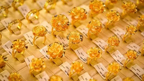 Tin nổi bật ngày 5/5: Tổng Bí thư, Chủ tịch nước Tô Lâm bắt đầu thăm Ấn Độ; Tổng kết công tác thi đua, khen thưởng của Ủy ban Thường vụ Quốc hội Tin nổi bật ngày 5/5: Tổng Bí thư, Chủ tịch nước Tô Lâm bắt đầu thăm Ấn Độ; Tổng kết công tác thi đua, khen thưởng của Ủy ban Thường vụ Quốc hội