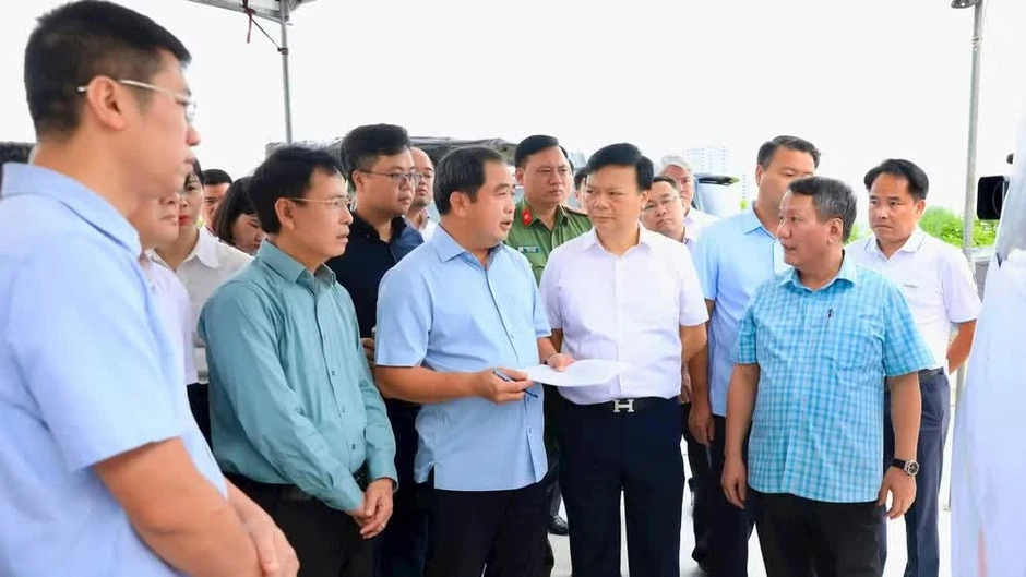 Tin nổi bật ngày 8/8: Chủ tịch Quốc hội dự Lễ kỷ niệm 70 năm Ngày truyền thống lực lượng Cảnh sát kinh tế; Bí thư Thành ủy Hà Nội “chốt” tiến độ 2 dự án giao thông quan trọng Tin nổi bật ngày 8/8: Chủ tịch Quốc hội dự Lễ kỷ niệm 70 năm Ngày truyền thống lực lượng Cảnh sát kinh tế; Bí thư Thành ủy Hà Nội “chốt” tiến độ 2 dự án giao thông quan trọng