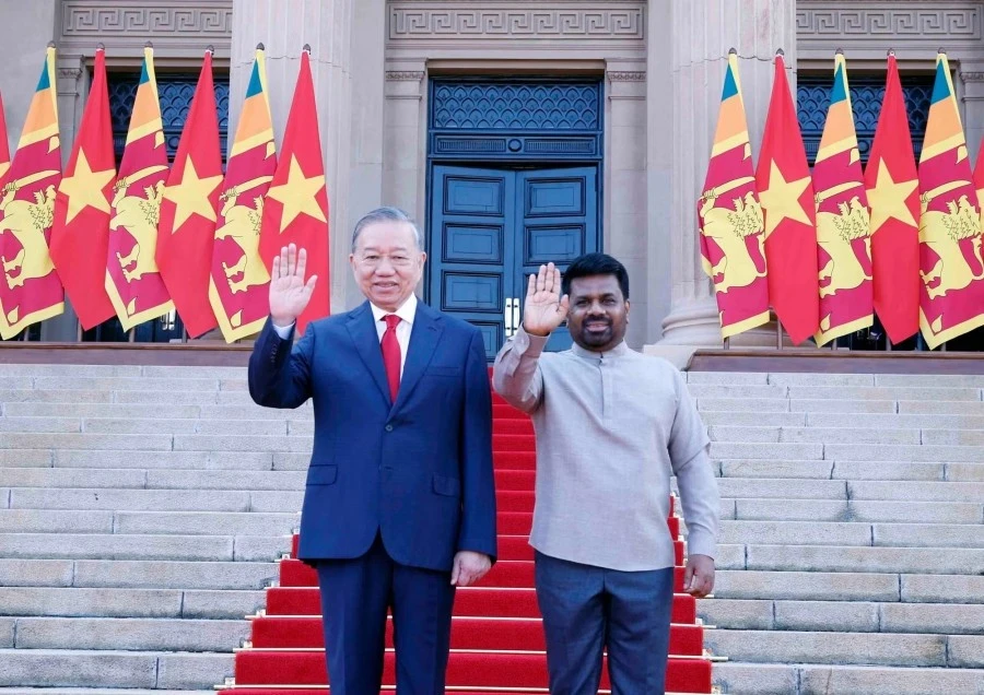 Tin nổi bật ngày 9/5: Giai đoạn phát triển mới trong quan hệ giữa Việt Nam với Ấn Độ và Sri Lanka; Nga duyệt binh kỷ niệm 81 năm Ngày Chiến thắng Tin nổi bật ngày 9/5: Giai đoạn phát triển mới trong quan hệ giữa Việt Nam với Ấn Độ và Sri Lanka; Nga duyệt binh kỷ niệm 81 năm Ngày Chiến thắng