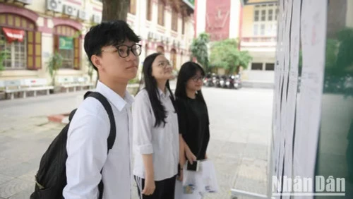Tin nổi bật ngày 9/5: Giai đoạn phát triển mới trong quan hệ giữa Việt Nam với Ấn Độ và Sri Lanka; Nga duyệt binh kỷ niệm 81 năm Ngày Chiến thắng Tin nổi bật ngày 9/5: Giai đoạn phát triển mới trong quan hệ giữa Việt Nam với Ấn Độ và Sri Lanka; Nga duyệt binh kỷ niệm 81 năm Ngày Chiến thắng