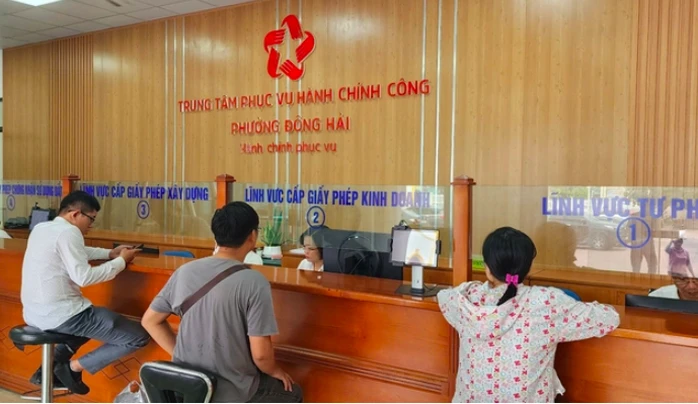 Tỉnh nào dẫn đầu về chỉ số công chức có thái độ lịch sự tôn trọng người dân Tỉnh nào dẫn đầu về chỉ số công chức có thái độ lịch sự tôn trọng người dân