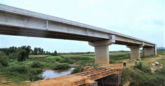 Tỉnh Nghệ An yêu cầu đẩy nhanh tiến độ thi công các dự án giao thông